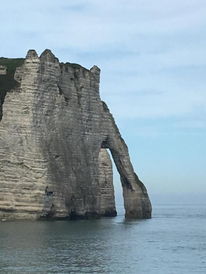 Villa Au Bonheur D'Étretat Exterior foto